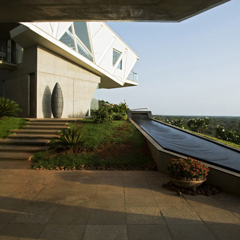House at Alibag by Malik Architecture House at Alibag by Malik Architecture