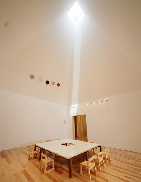Leimondo Nursery School by Archivision Hirotani Studio Leimondo Nursery School by Archivision Hirotani Studio