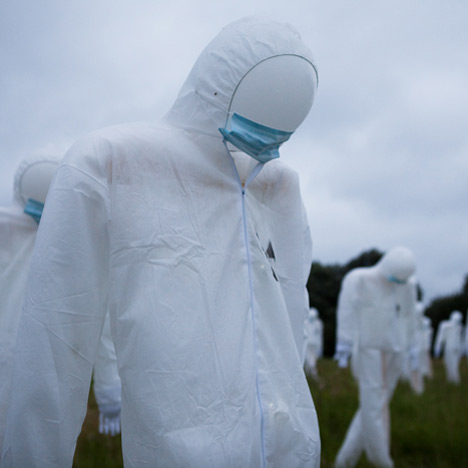 Radioactive Control by Luzinterruptus