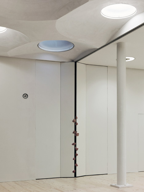 Zona K by Pietro Bagnoli and Franco Tagliabue