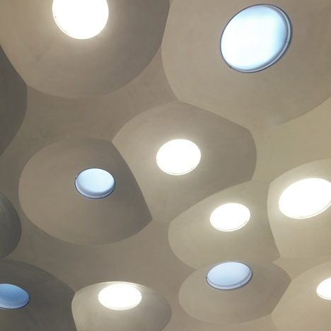 Zona K by Pietro Bagnoli and Franco Tagliabue