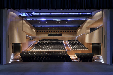 Theatre in Almonte by Donaire Arquitectos