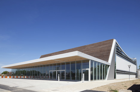 Monconseil Sports Hall by Explorations Architecture