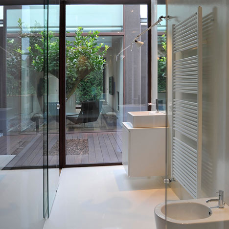 Private residence by Archiplan Private residence by Archiplan