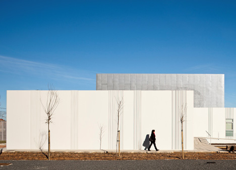 Railway Control Centre by Moreno del Valle Arquitectos Railway Control Centre by Moreno del Valle Arquitectos