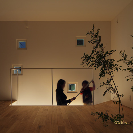 Room Room by Takeshi Hosaka Room Room by Takeshi Hosaka