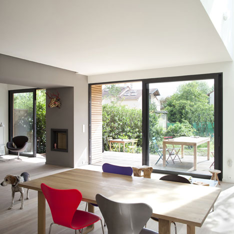 Eco-Sustainable House by Djuric Tardio Architectes Eco-Sustainable House by Djuric Tardio Architectes