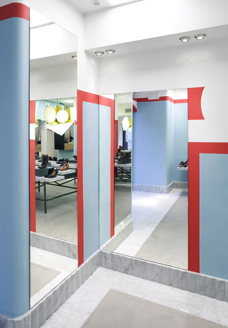 Camper store in Rome by Doshi Levien Camper store in Rome by Doshi Levien