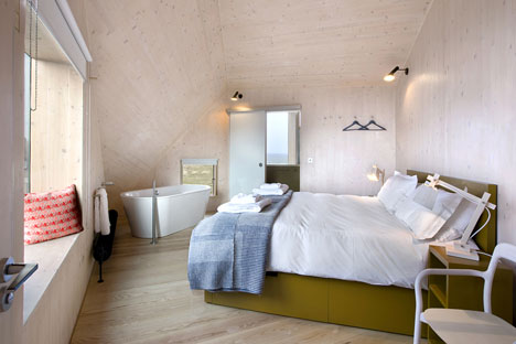 Dune House by Jarmund/Vigsnæs Architects and Mole Architects