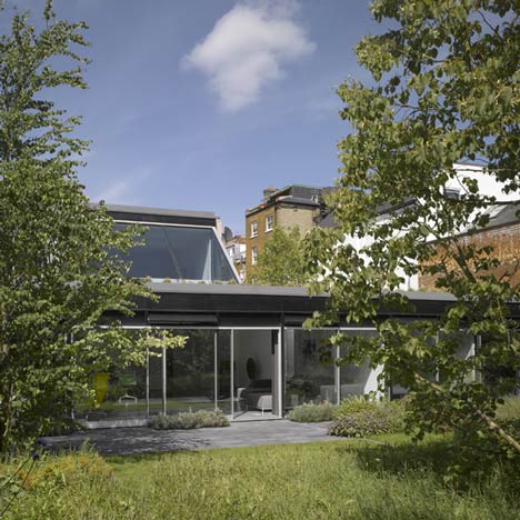 Hampstead Lane by Duggan Morris Architects