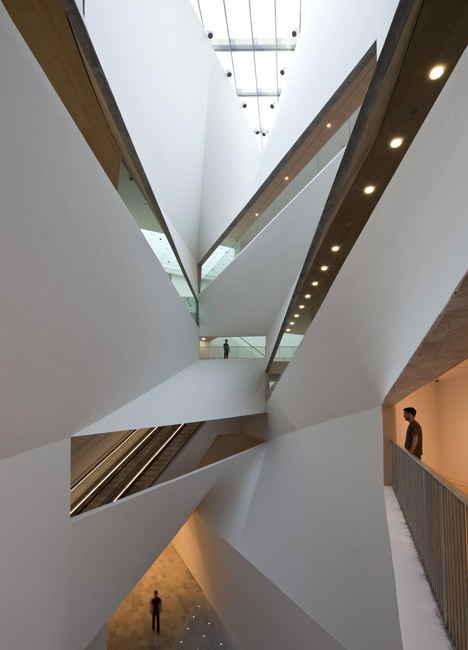 Herta and Paul Amir Building of the Tel Aviv Museum of Art by Preston Scott Cohen Herta and Paul Amir Building of the Tel Aviv Museum of Art by Preston Scott Cohen