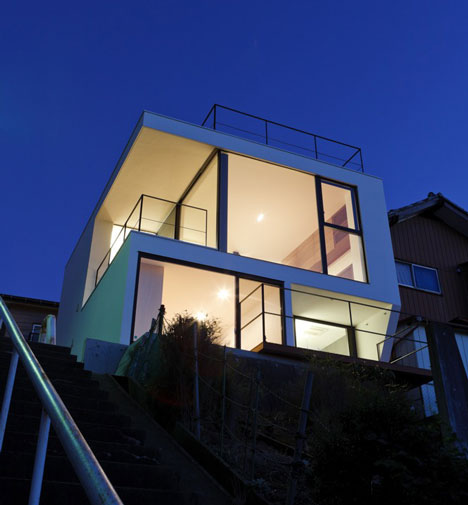 Vista by Apollo Architects and Associates