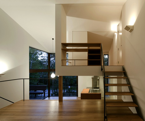Tiered Lodge by Naoi Architecture and Design Office Tiered Lodge by Naoi Architecture and Design Office