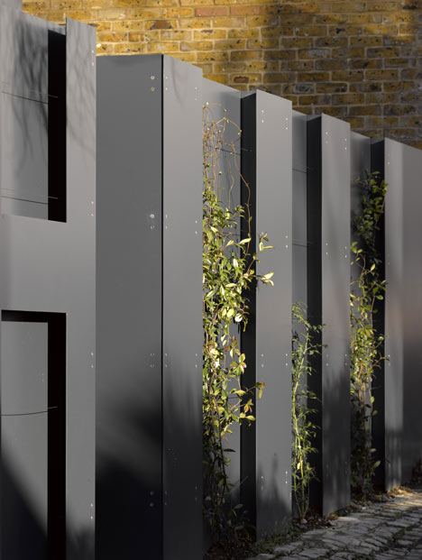 Murray Mews by Moxon Architects