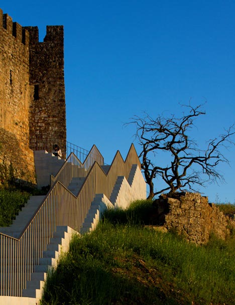 Pombal Castle Hill by Comoco Pombal Castle Hill by Comoco