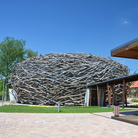 Stork Nest Farm by SGL Projekt Stork Nest Farm by SGL Projekt