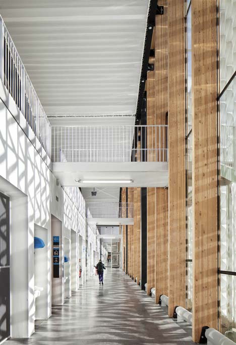 The Mantes-la-Jolie Water Sports Centre by Agence Search