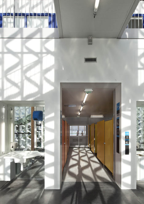 The Mantes-la-Jolie Water Sports Centre by Agence Search