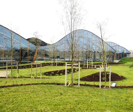 The Mantes-la-Jolie Water Sports Centre by Agence Search