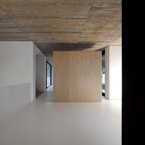 House in Juso by ARX Portugal and Stefano Riva House in Juso by ARX Portugal and Stefano Riva