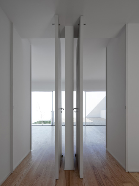 House in Juso by ARX Portugal and Stefano Riva House in Juso by ARX Portugal and Stefano Riva