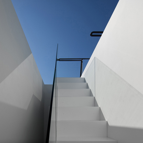 House in Juso by ARX Portugal and Stefano Riva House in Juso by ARX Portugal and Stefano Riva