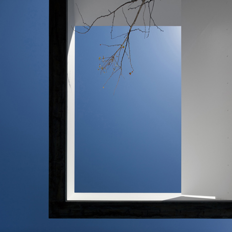 House in Juso by ARX Portugal and Stefano Riva House in Juso by ARX Portugal and Stefano Riva