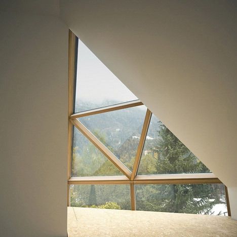 Alpine Ski Apartments by OFIS Arhitekti Alpine Ski Apartments by OFIS Arhitekti