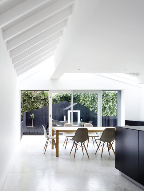 Dove House by Gundry and Ducker Dove House by Gundry and Ducker