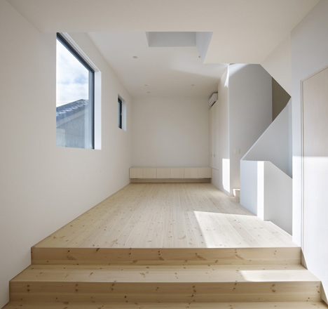 House in Aoto by High Land Design House in Aoto by High Land Design
