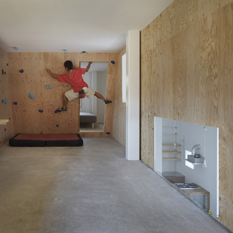 House in Izumi-Ohmiya by Tato Architects House in Izumi-Ohmiya by Tato Architects