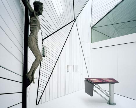 Oasis Centre of Pastoral Care by X Architekten Oasis Centre of Pastoral Care by X Architekten