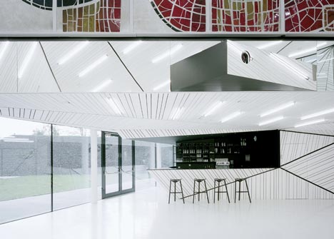 Oasis Centre of Pastoral Care by X Architekten Oasis Centre of Pastoral Care by X Architekten