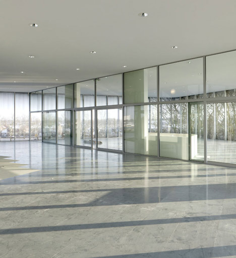 Regiocentrale Zuid by Wiel Arets Architects 