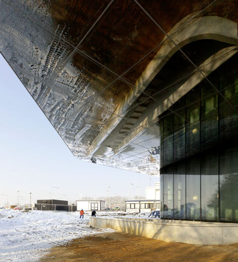 Regiocentrale Zuid by Wiel Arets Architects 