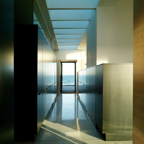 Seaside House by A2 Architects Seaside House by A2 Architects