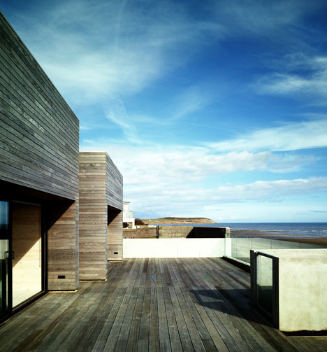 Seaside House by A2 Architects Seaside House by A2 Architects