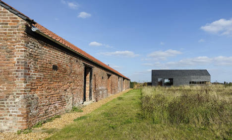 Stealth Barn by Carl Turner Architects