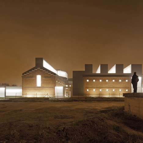 Civic Centre in Palencia by Exit Architects Civic Centre in Palencia by Exit Architects