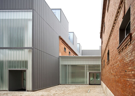 Civic Centre in Palencia by Exit Architects Civic Centre in Palencia by Exit Architects