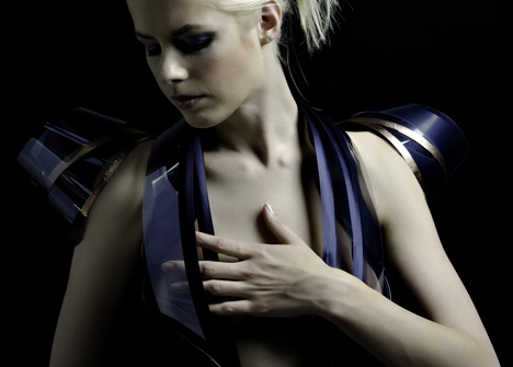 Intimacy 2.0 by Studio Roosegaarde with Anouk Wipprecht