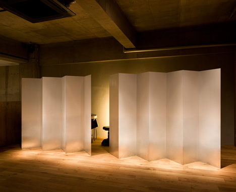 Troove Beauty Salon by Hiroyuki Miyake