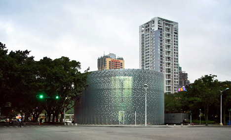 Nanshan Marriage Registration Centre by Urbanus