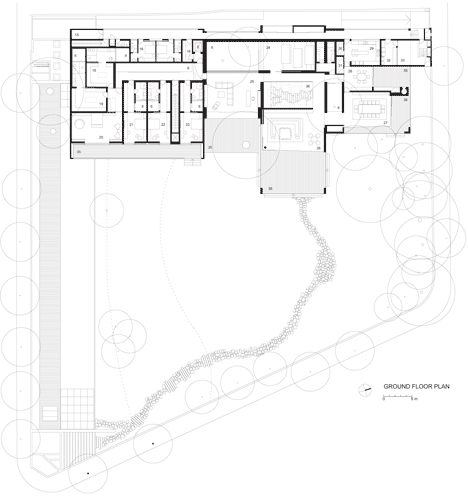Casa Grecia by Isay Weinfeld