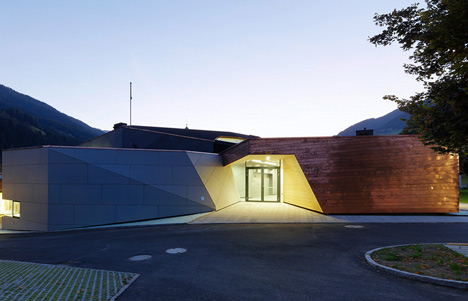 Community Center in Tyrol by Machné Architekten Community Center in Tyrol by Machné Architekten
