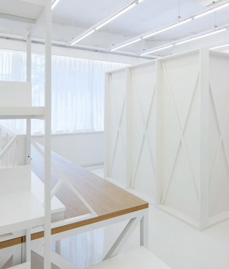 Khan Project Office by Khan Project Khan Project Office by Khan Project