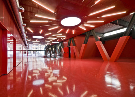 TERUEL-ZILLA! by Mi5 Arquitectos and PKMN Architectures TERUEL-ZILLA! by Mi5 Arquitectos and PKMN Architectures