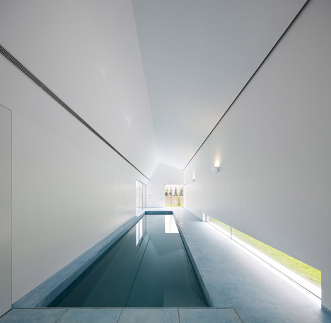 House in Ovar by Paula Santos
