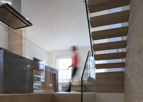 Butterfly Loft Apartment by Tigg Coll Architects Butterfly Loft Apartment by Tigg Coll Architects
