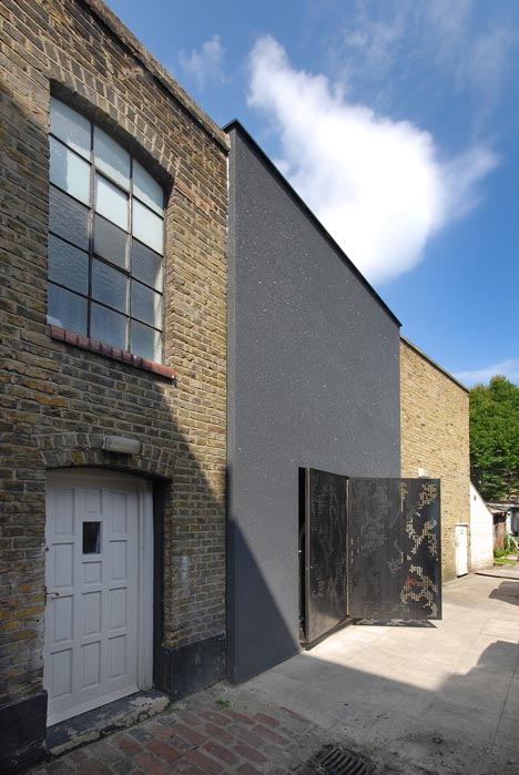 Hidden House by Teatum+Teatum